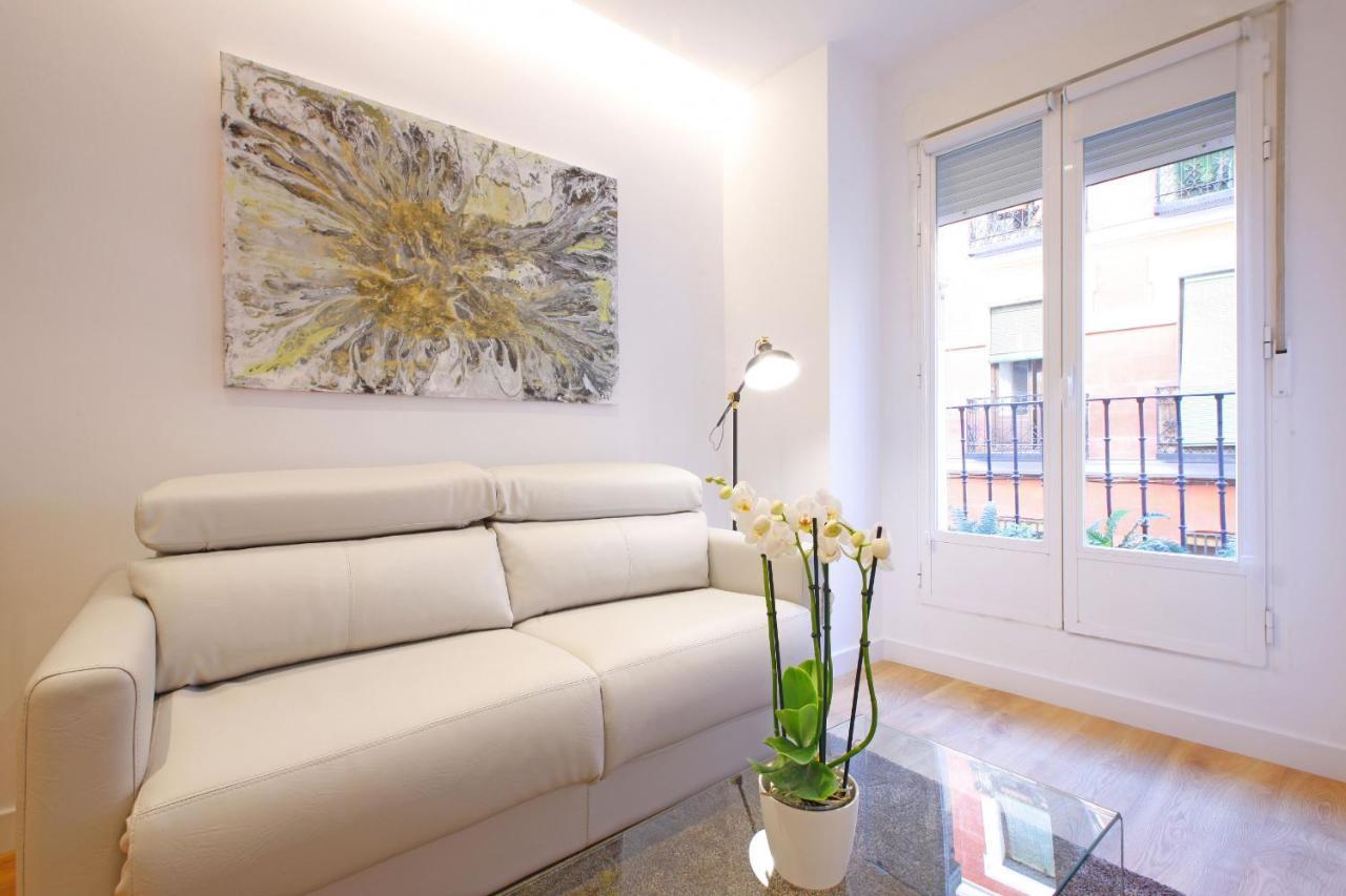 Tirso Boutique Apartment Madrid Bagian luar foto